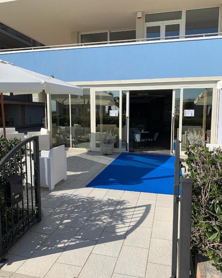 Hotel Croce Del Sud Rimini Extérieur photo