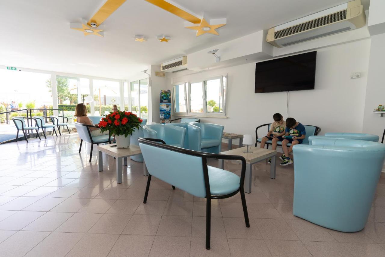 Hotel Croce Del Sud Rimini Extérieur photo