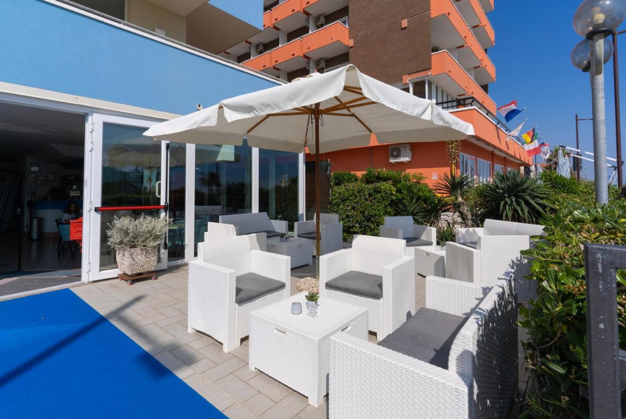 Hotel Croce Del Sud Rimini Extérieur photo