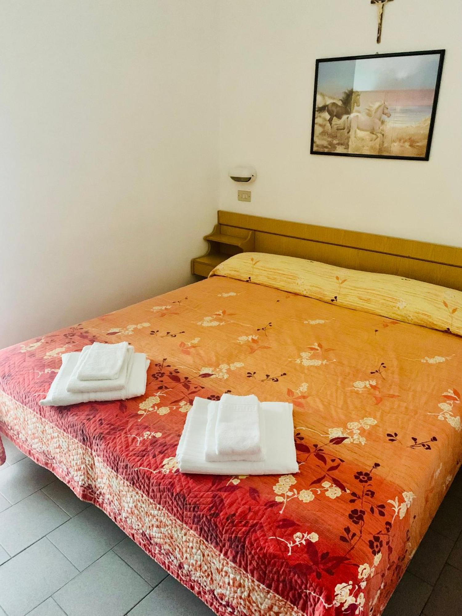 Hotel Croce Del Sud Rimini Extérieur photo