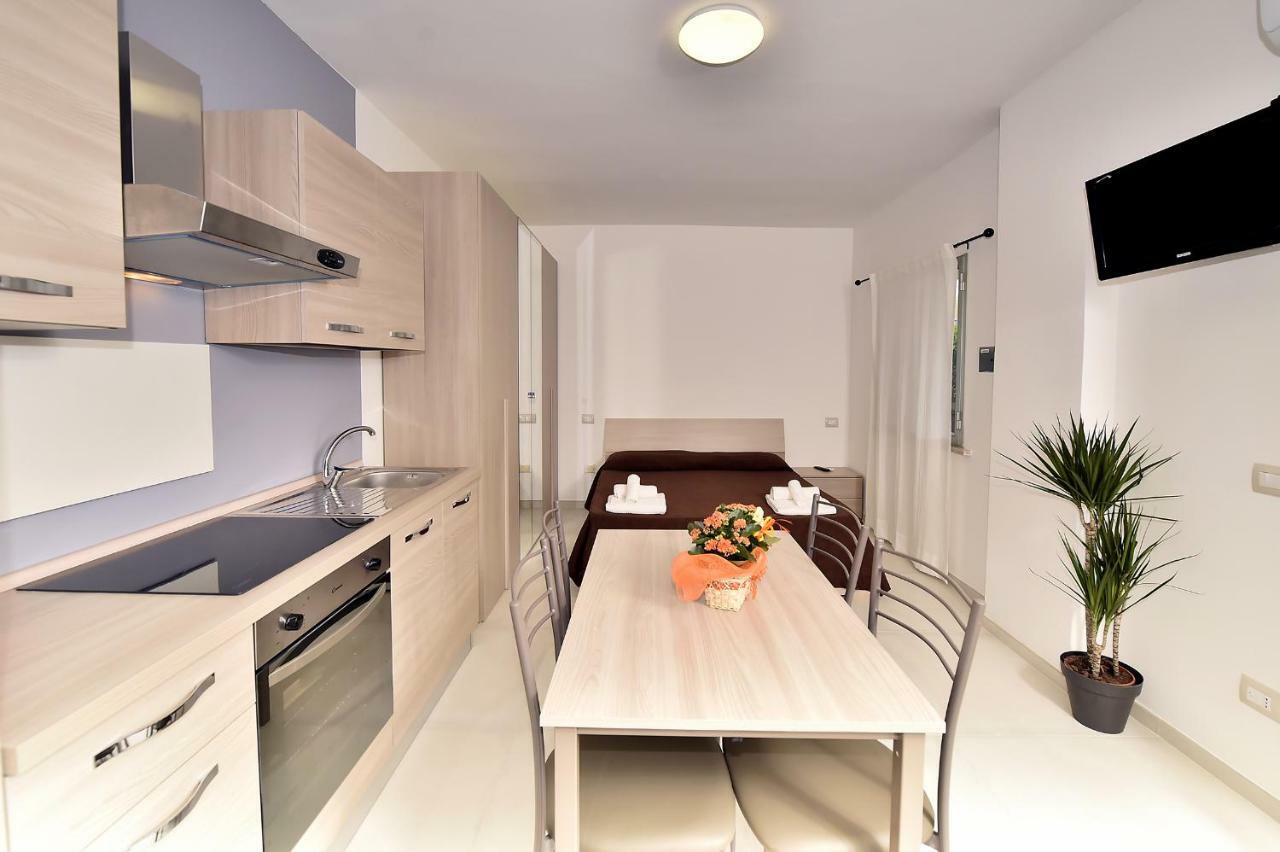 Hotel Croce Del Sud Rimini Extérieur photo